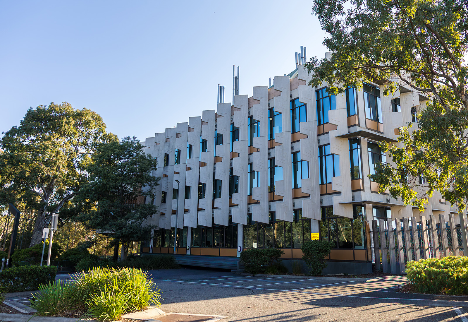 AgriBio Centre for AgriBiosciences is a flagship facility  underpinning Victoria&rsquo;s leadership in agricultural research, innovation and biosecurity.