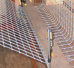 Tunnel constructed from 900mm wide weldmesh