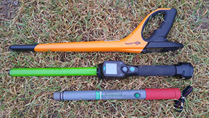 Figure 1 Three models of handheld EID readers